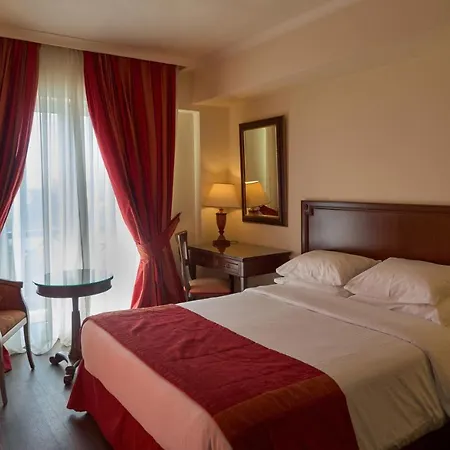 Hotel Palace Volos