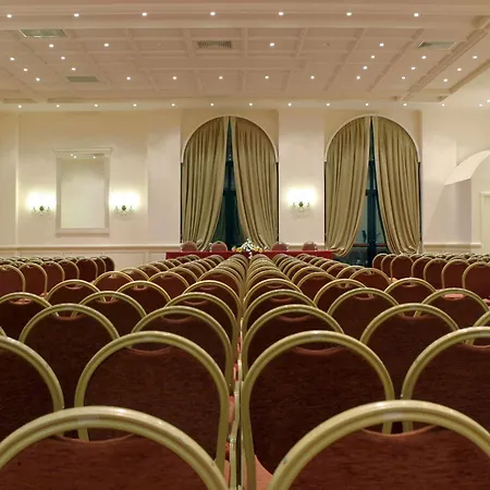 Hotel Palace