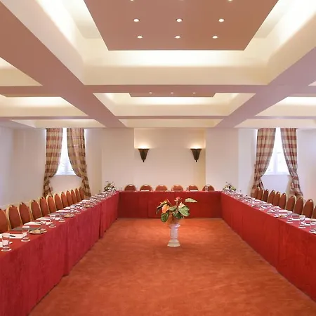 Palace Hotel